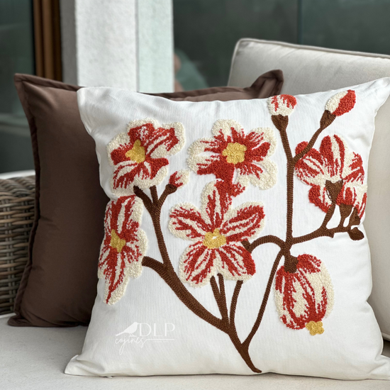 Funda de Cojin Bordado Flores Naranjas