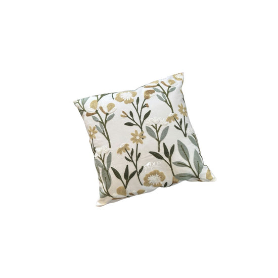 Funda de Cojin Bordada Magda