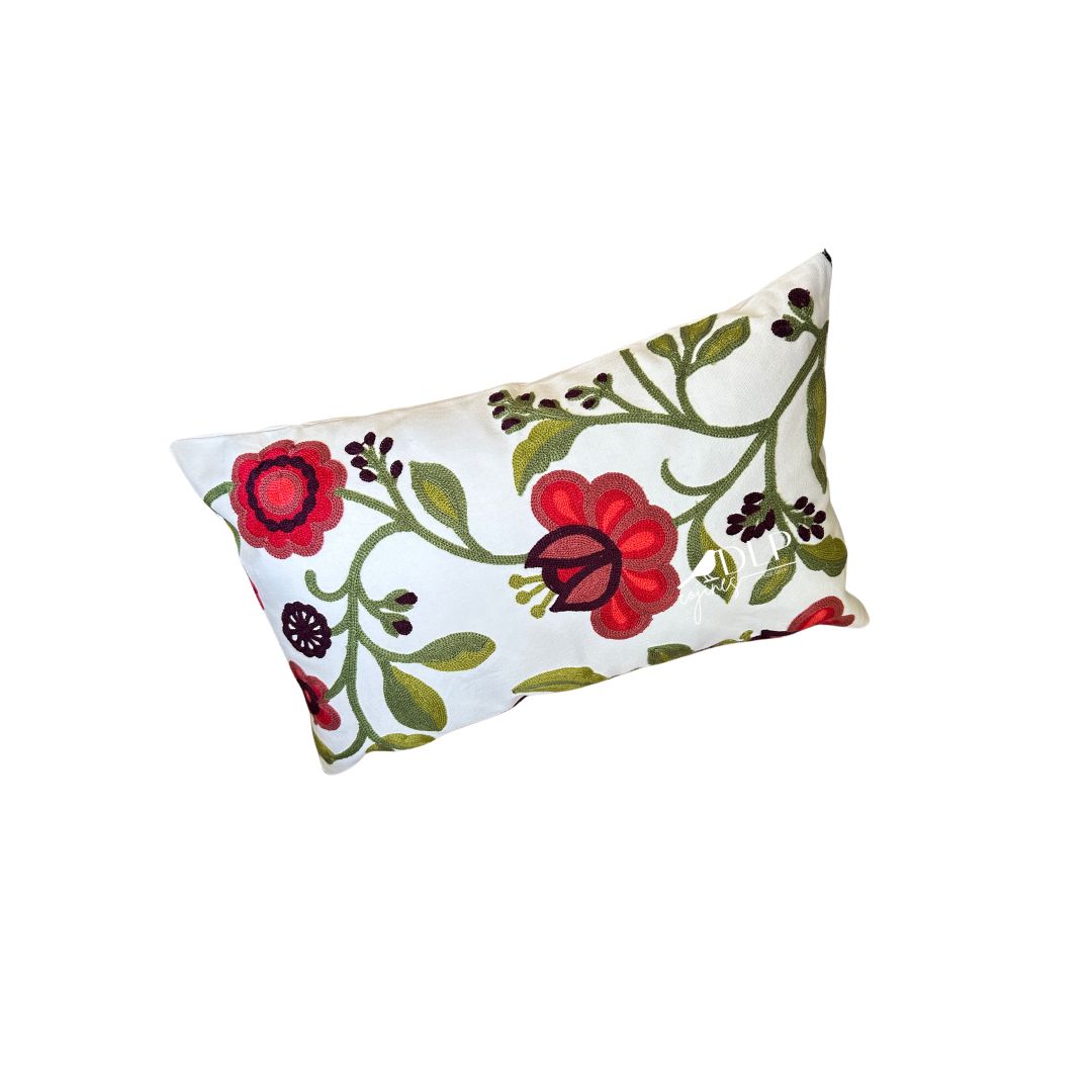 Funda de Cojin Bordado Flores Rojas